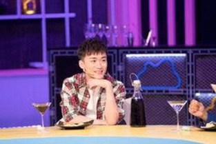 何炅视频引爆娱乐圈吃瓜热潮，杨幂八卦紧随其后