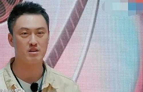 抖音“娱乐吃瓜酱”账号揭秘：幽默背后的独家爆料与粉丝互动